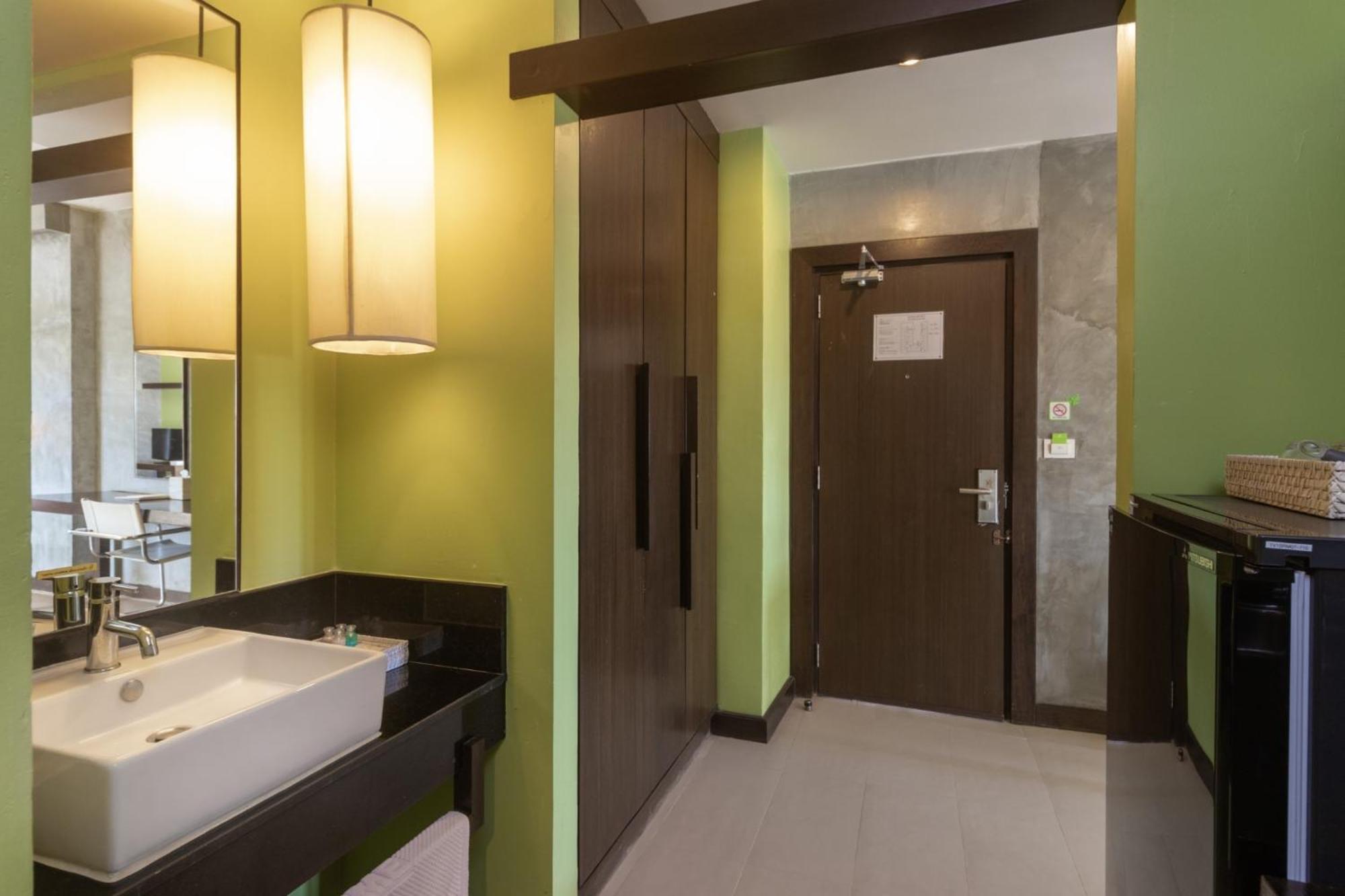 Silathip Huahin Serviced Apartment & Hotel Exterior photo