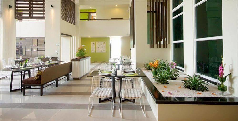 Silathip Huahin Serviced Apartment & Hotel Exterior photo